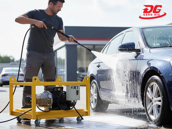 sử dụng Máy rửa xe công nghiệp V-JET 500/15E
