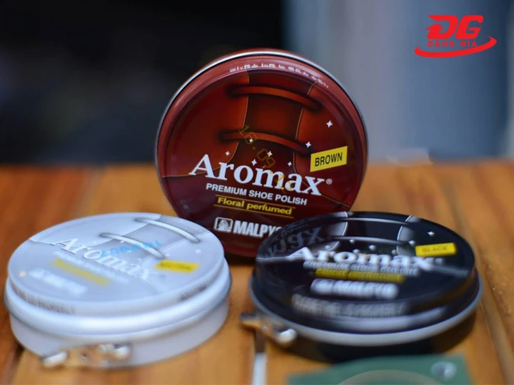 Xi đánh giày Aromax Hàn Quốc có giá bao nhiêu?