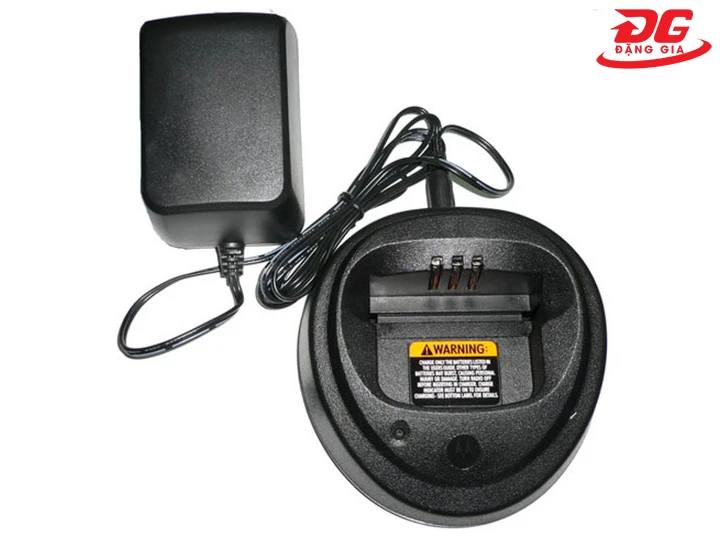 dùng sạc pin chính hãng