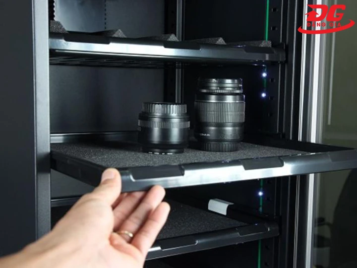 tủ chống ẩm Akalai bảo quản máy ảnh