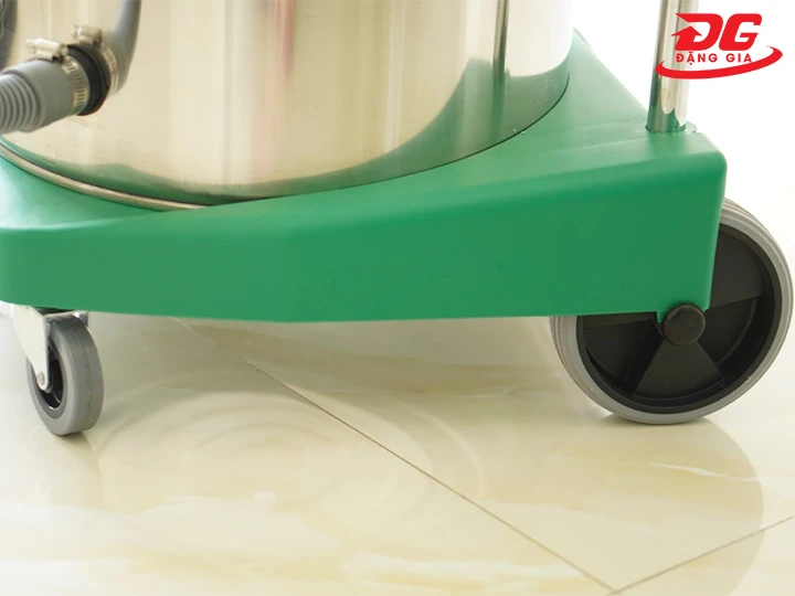 bánh xe di chuyển linh hoạt