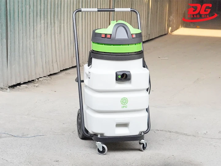máy hút bụi IPC