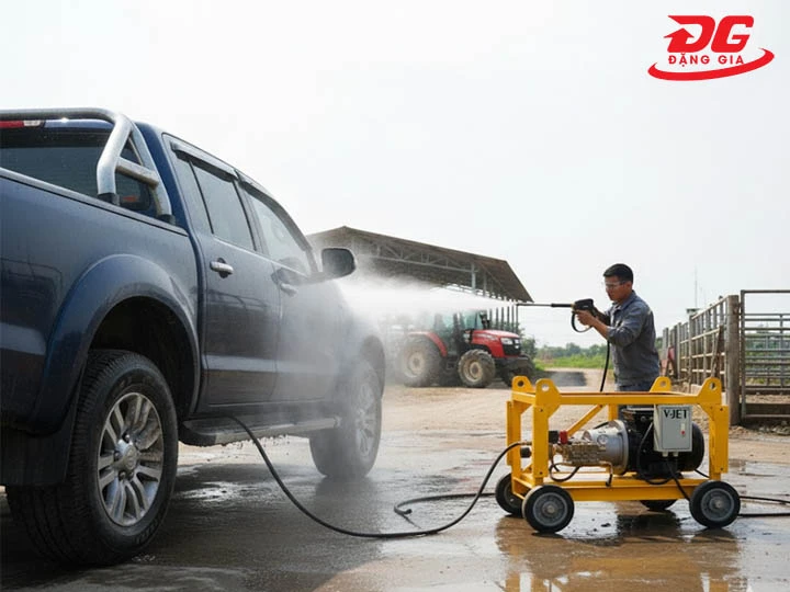 máy xịt rửa xe V-JET 350/21 áp lực khỏe