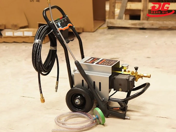 Máy bơm rửa xe Kumisai 80/2.2