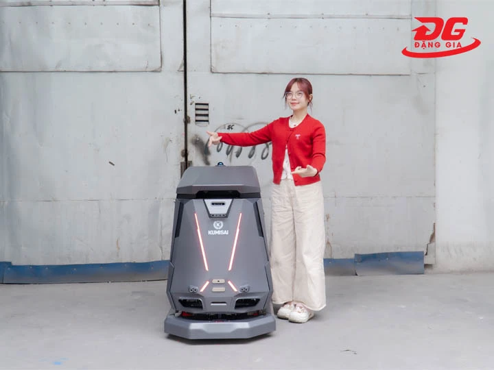 robot chà sàn Kumisai KMS 501