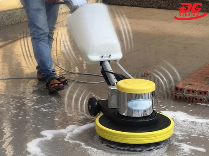 sửa máy chà sàn bị rung