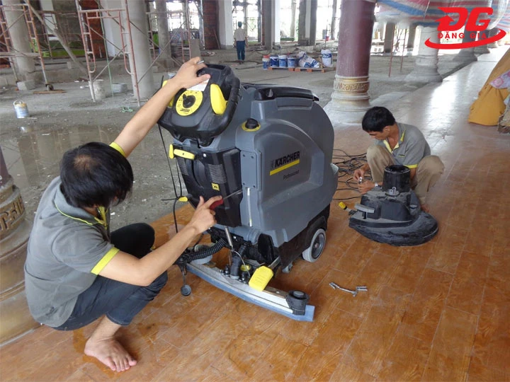 sửa lỗi máy chà sàn