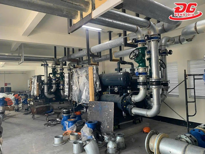 lắp đặt hệ thống Chiller