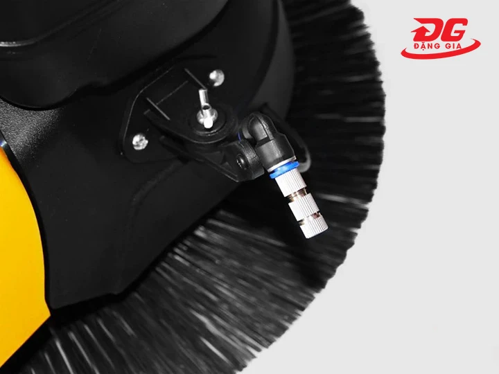 Tích hợp hệ thống xe quét rác chạy acquy Kumisai KMS 780E