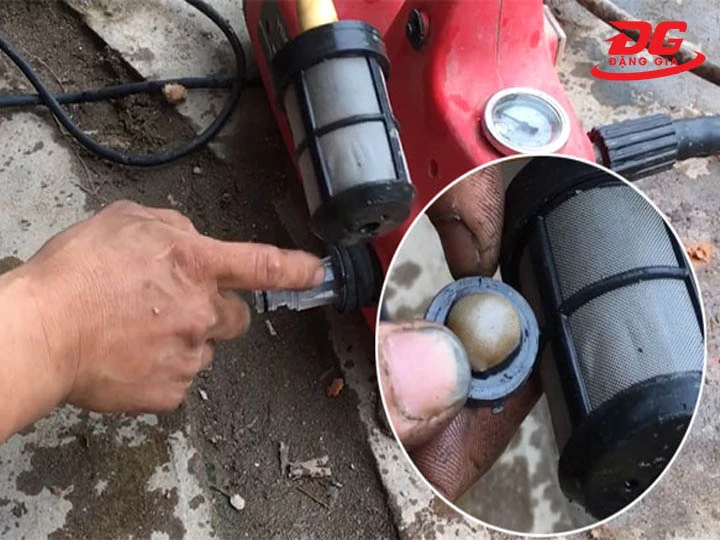 ốc vít bị lỏng