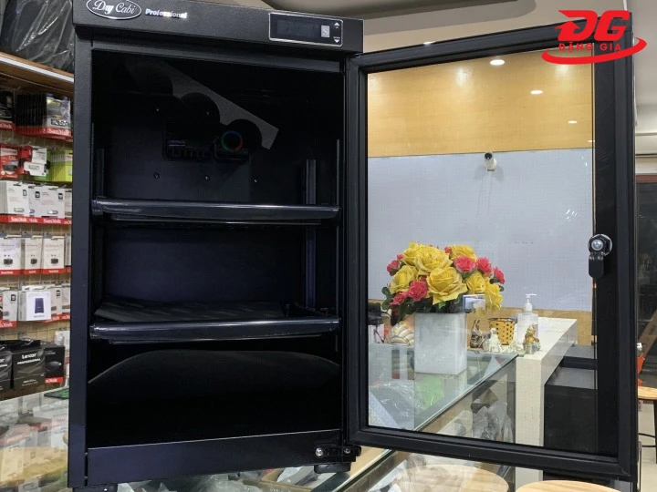 dung tích tủ chống ẩm 60L