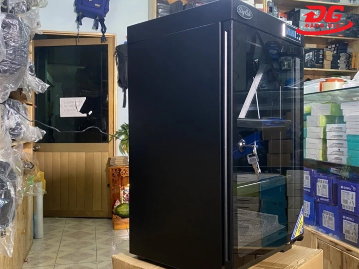 Tủ chống ẩm Dry-Cabi DHC-60XL