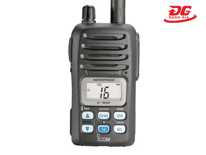  Máy bộ đàm liên lạc hàng hải iCom M88