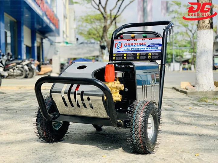 Máy rửa xe cao áp OKAZUNE 7.5KW