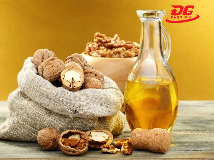 inh dầu dừa và Tinh dầu quả óc chó