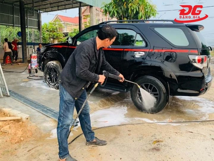Béc đa năng 2 tia xoay chiều hiệu quả cao