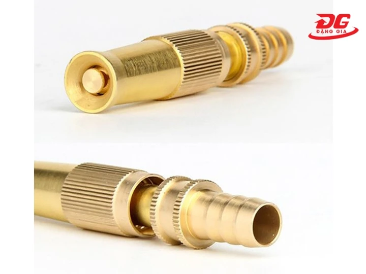 Đầu vòi xịt tăng áp là phụ kiện gắn vào cuối ống nước hoặc vòi nước, giúp tia nước phun mạnh hơn, xa hơn hoặc mịn hơn so với vòi thông thường