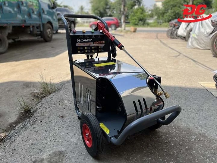 Máy rửa xe 200 bar Camry 3200PSI