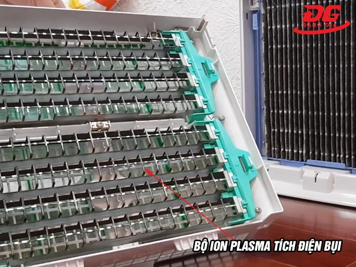 Bộ tạo ion máy lọc không khí Daikin MC70MVM6