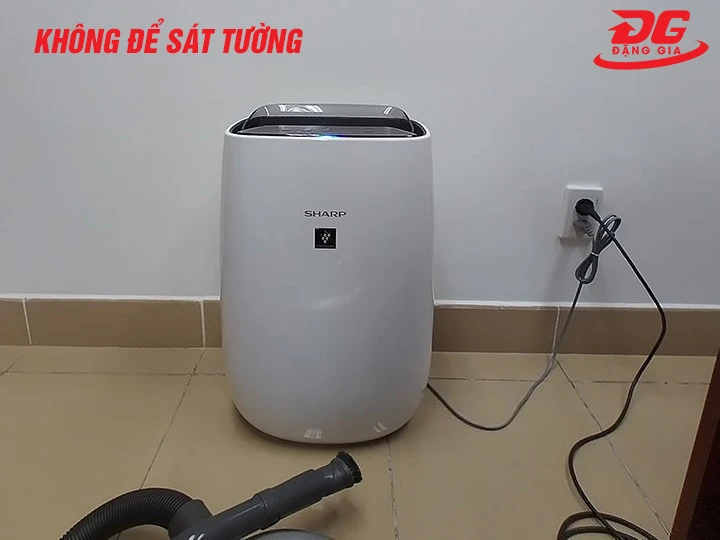 máy lọc không khí Sharp FP-J40E-W không để sát tường