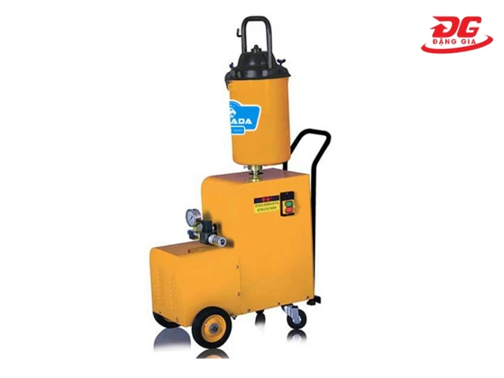 Nguyên lý hoạt động của máy bơm mỡ Palada PD-D1 là điện - cơ - thủy lực