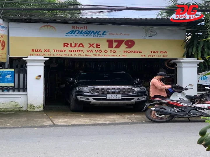 Rửa Xe 179