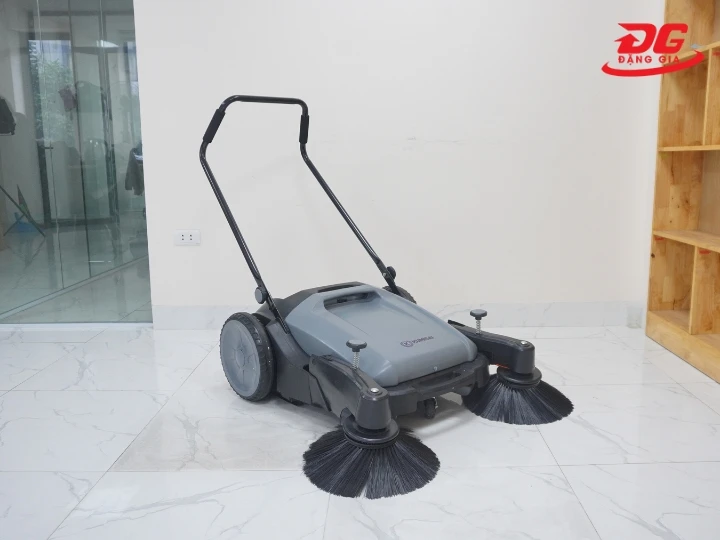 Xe quét rác Kumisai KMS-S1 thiết kế đẩy tay tiện lợi