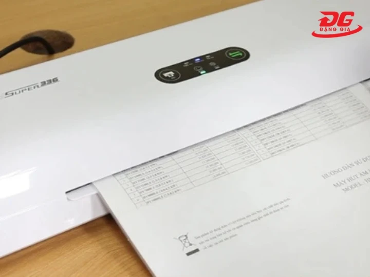 Bạn cần chờ tài liệu nguội sau khi ép