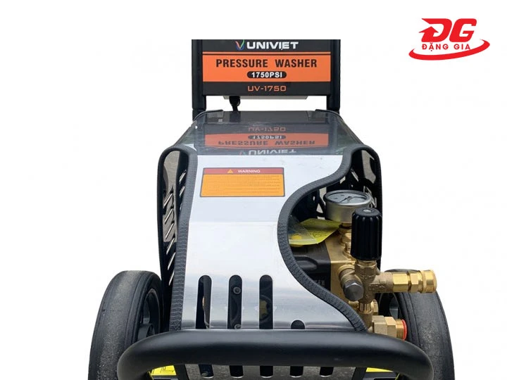 Máy xịt rửa Univiet UV-1750