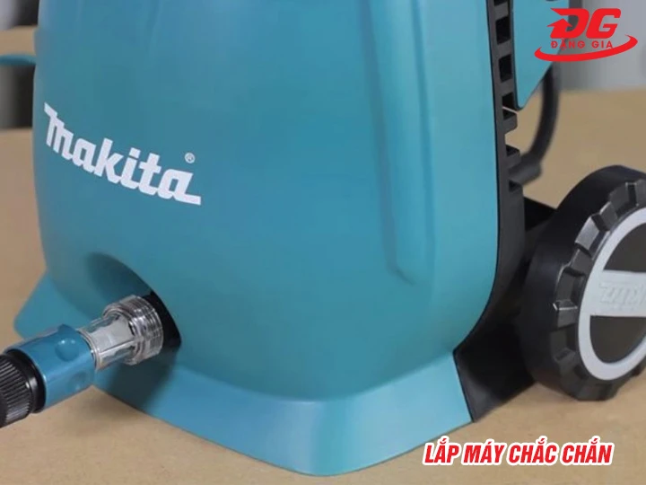Lắp máy rửa xe Makita