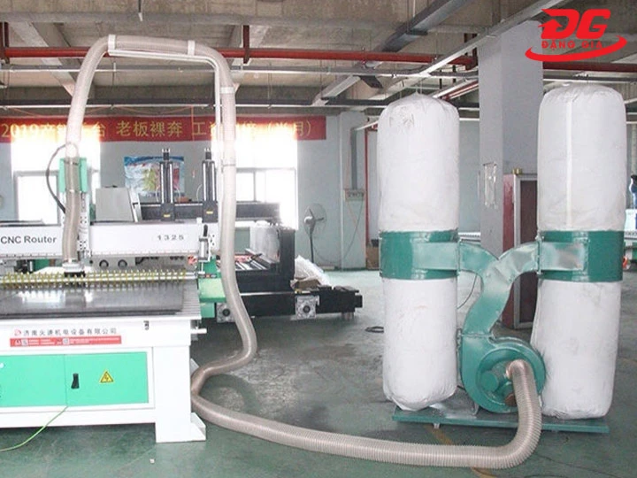 Máy hút bụi túi vải kết nối thẳng nguồn bụi