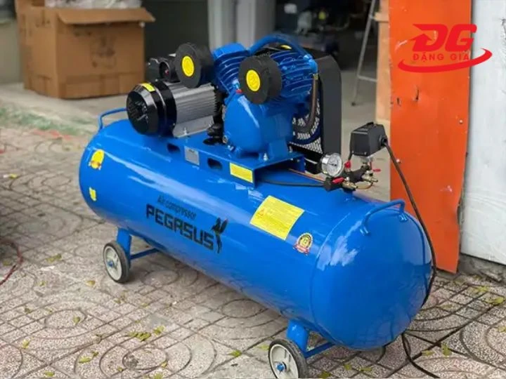 Máy nén khí với dung tích 12l