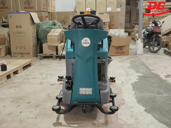 Máy chà sàn bệnh viện Kumisai KMS 90B