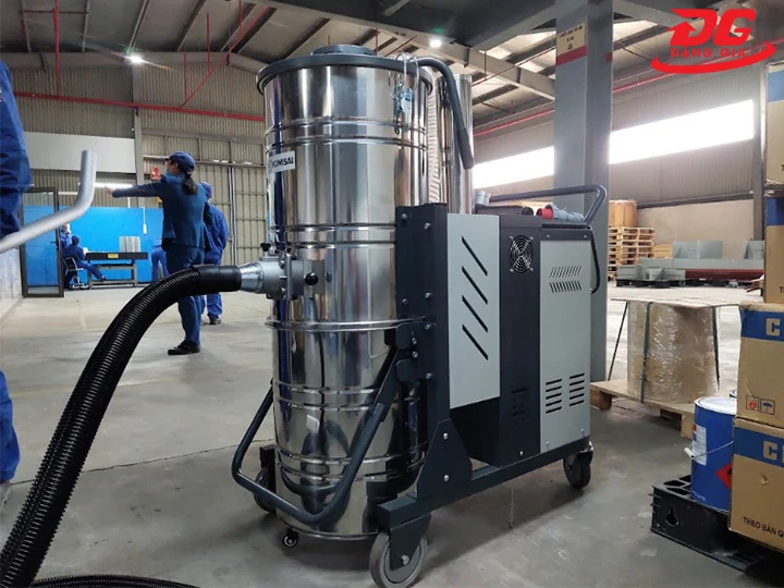 máy hút bụi công suất trên 3000W