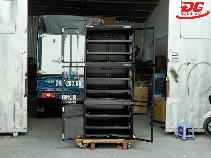 Tủ chống ẩm Kumisai DHC 800 (800 lít)