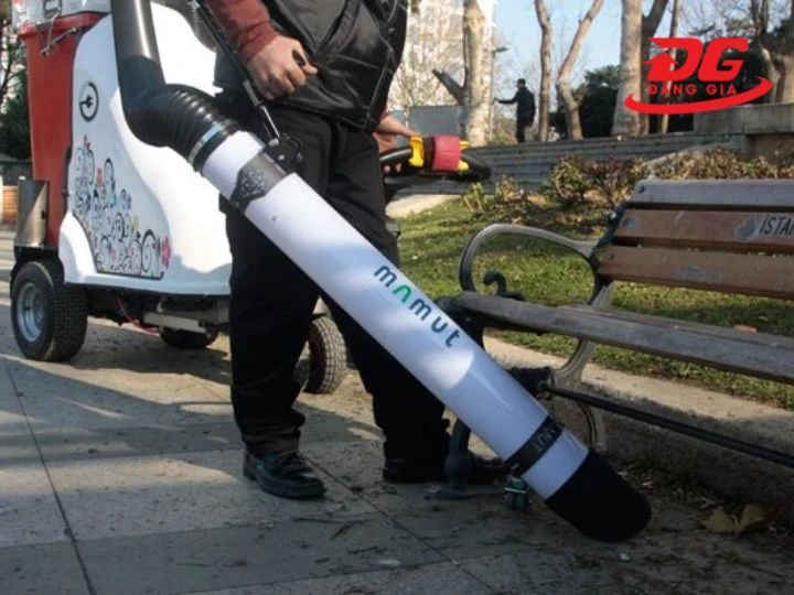 Thiết kế trọng lượng của máy hút lá cây