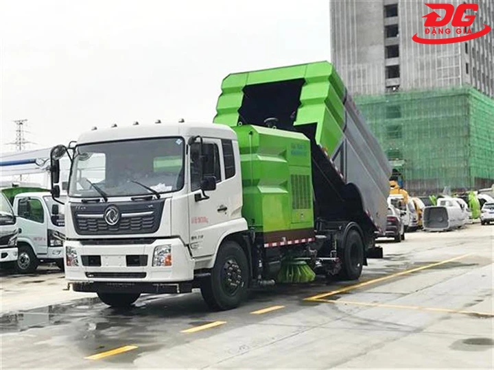 Xe quét rác đường Dongfeng 13 khối