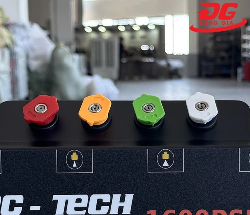 Máy rửa xe cao áp DQC - TECH 80/2.2 5