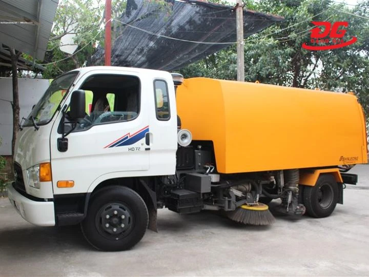 Xe quét rác công nghiệp chính hãng, giá rẻ tại Đặng Gia