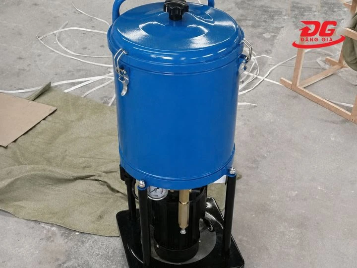 Máy bơm mỡ điện sử dụng motor