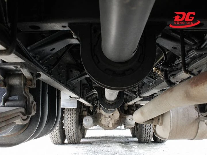 Máy bóm mỡ cho xe tải giúp vận hành êm, và giảm tiếng ồn từ gầm xe