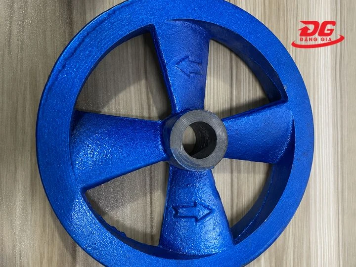 Bánh đà tích trữ động năng