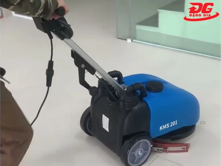 Máy chà sàn Kumisai KMS201