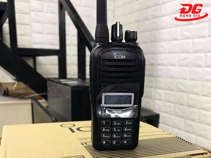 Bộ đàm ICOM IC-V88