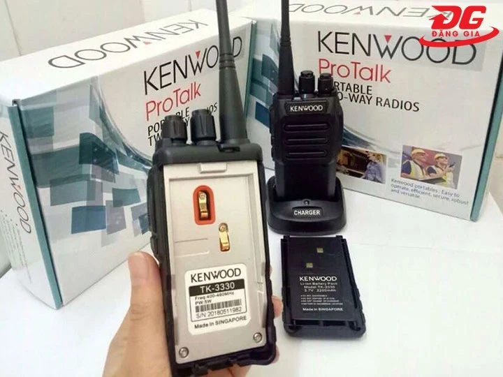 bộ đàm Kenwood TK-3330 độ bền vượt cấp