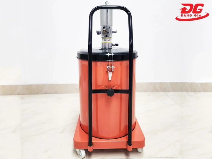 máy bơm mỡ Masada MD60