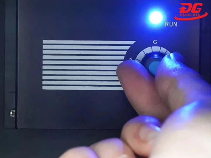 Chỉnh ẩm tủ chống ẩm Andbon AB 30C
