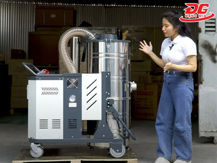 Chọn mua Máy hút bụi công nghiệp Kumisai KMS 100B