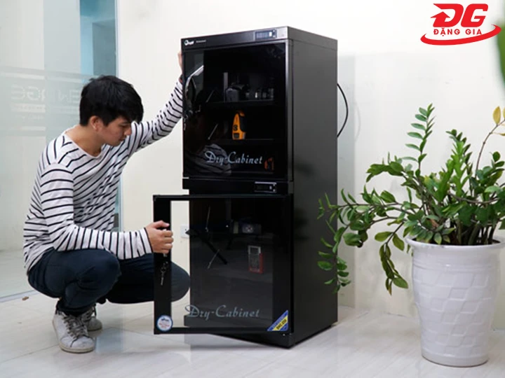 liên tục kiểm tra theo dõi