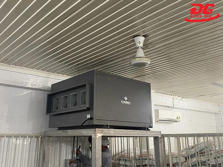 máy hút ẩm công nghiệp gắn trần